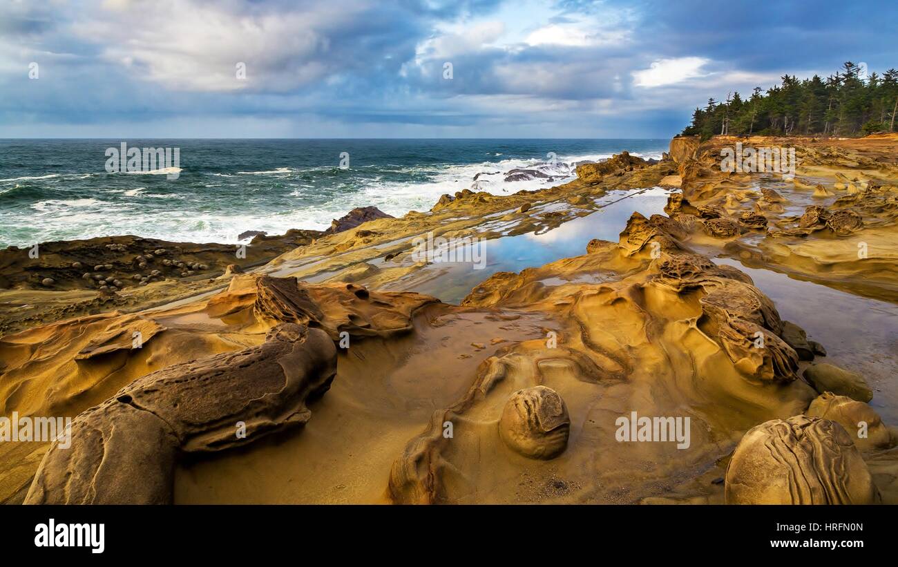 Strand und Meer-Landschaft Stock Fotografie Stockfoto