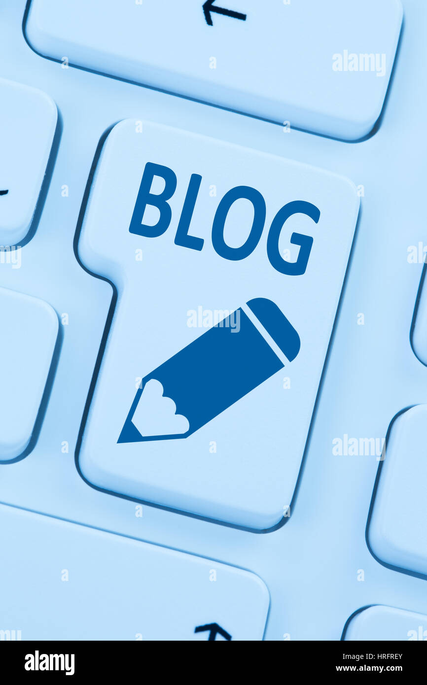Blog schreiben online im Internet blue Computer Tastatur Stockfoto