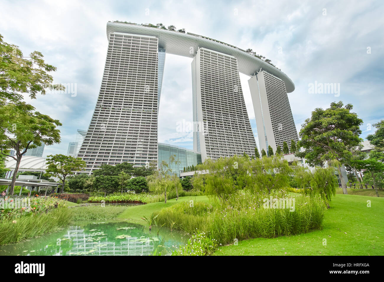 MARINA BAY, Singapur - 20. Januar 2017: Landschaft am Hotel Marina Bay Sands in Singapur. Stockfoto