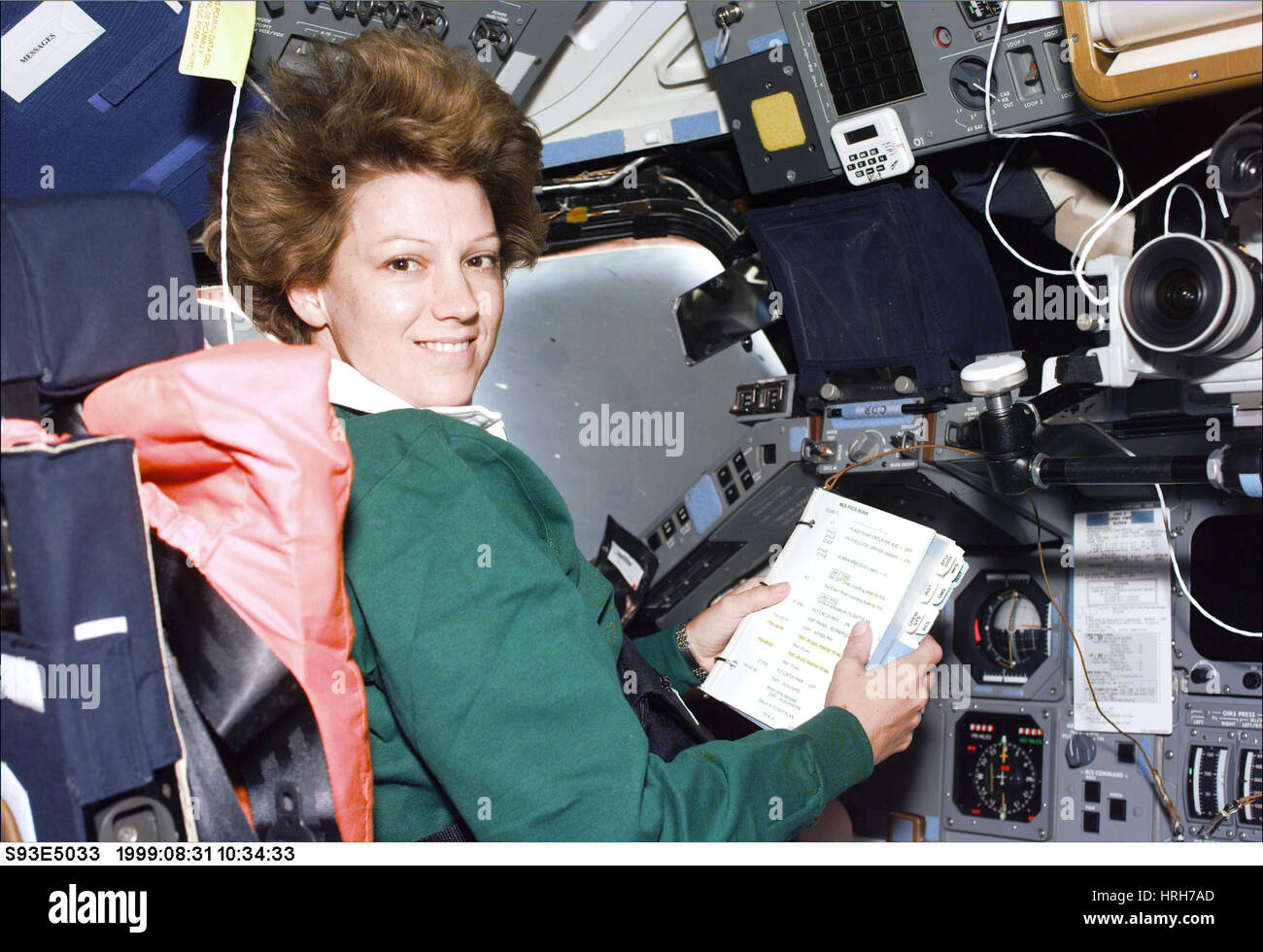 Mission Commander Eileen M. Collins auf STS-093 Stockfoto