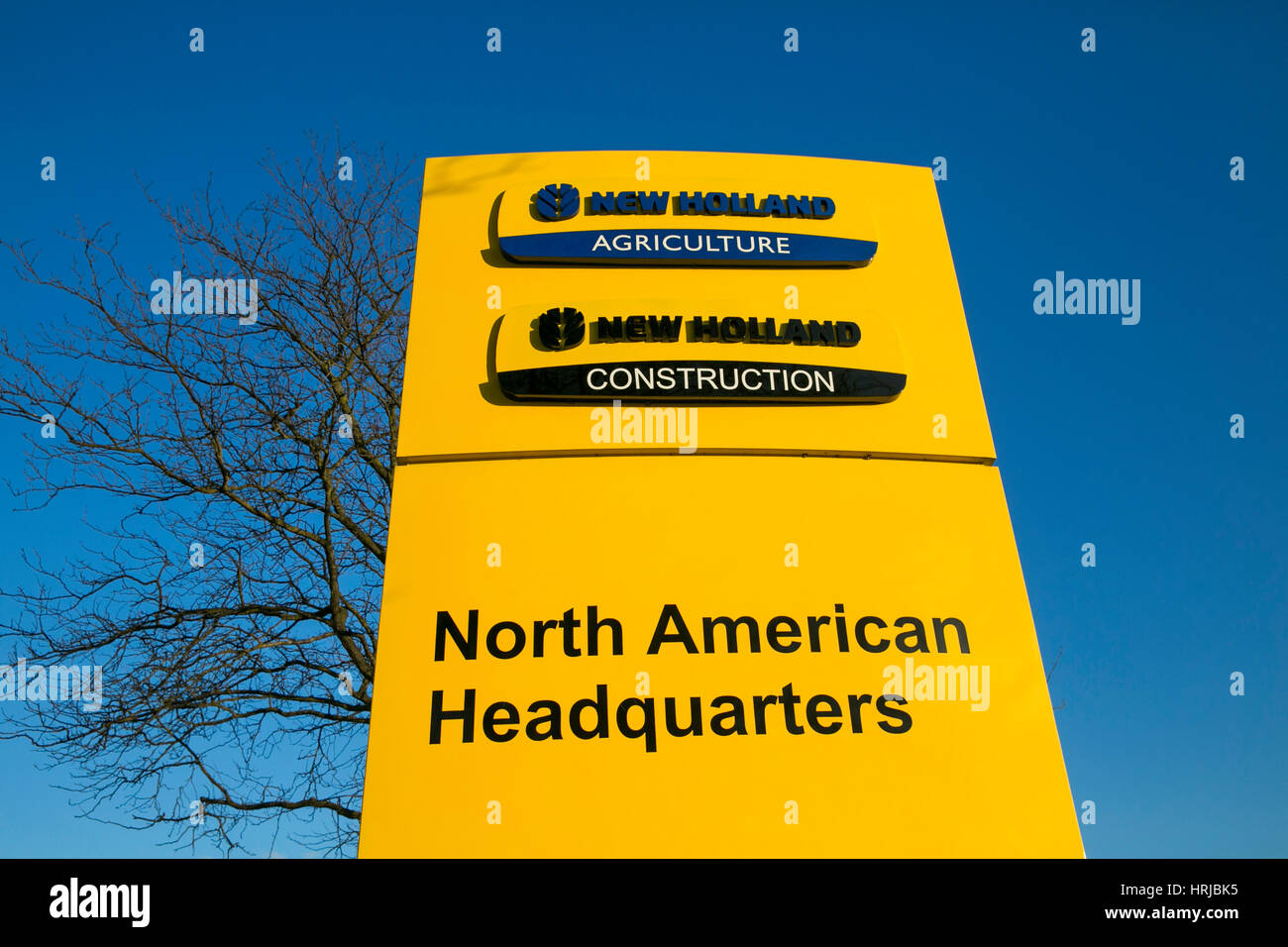 Ein Logo Zeichen außerhalb der nordamerikanischen Hauptsitz von New Holland Agriculture in New Holland, Pennsylvania am 26. Februar 2017. Stockfoto