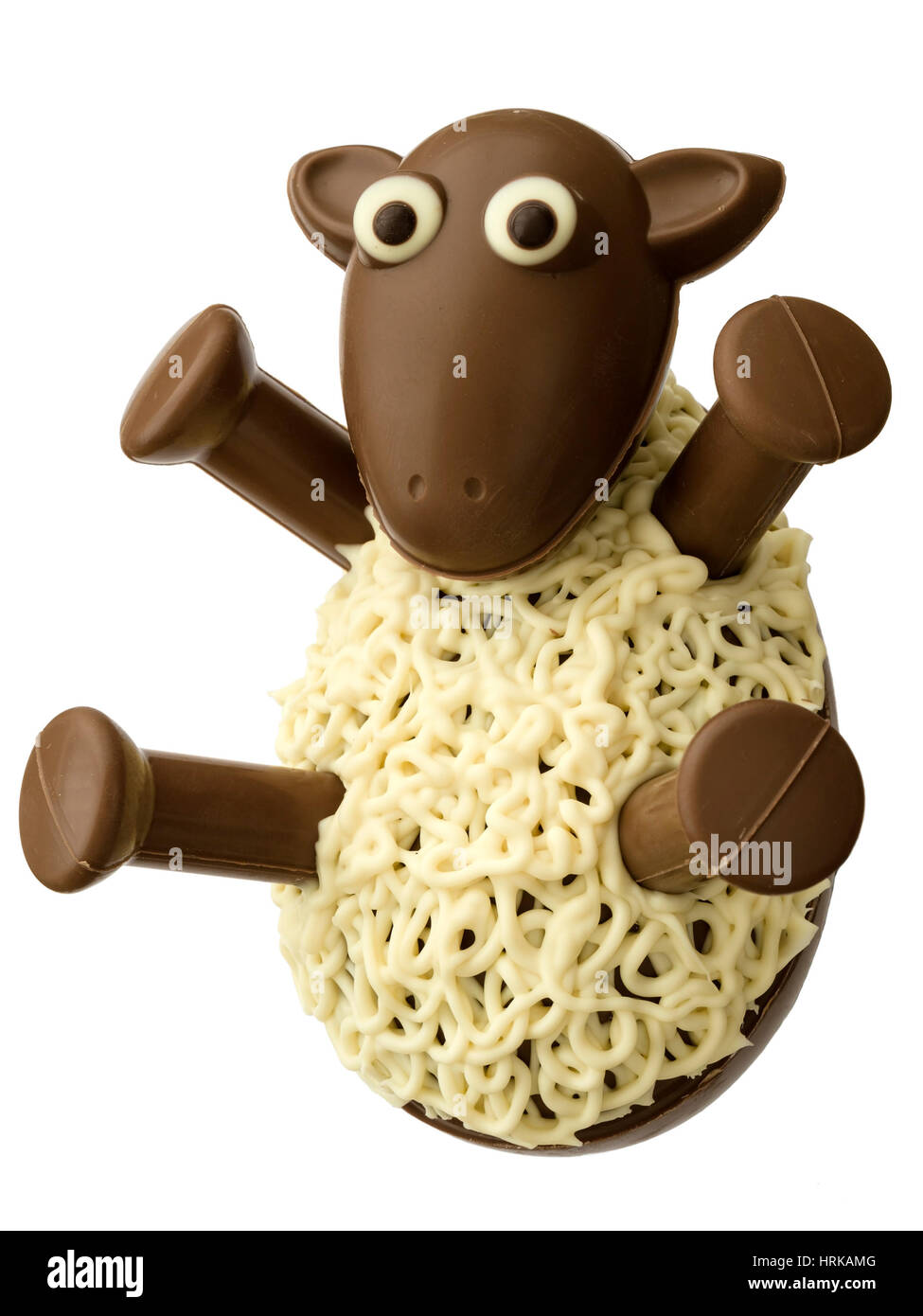 Neuheit braune und weiße Milchschokolade Osterei Lamm im ähnlichen Stil zu Shaun das Schaf. Stockfoto