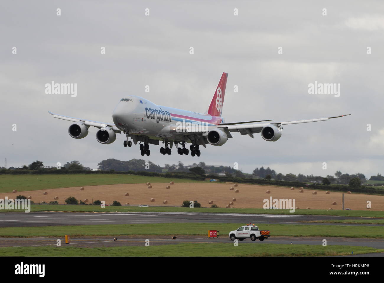 LX-VCG "Stadt Diekirch", einer Boeing 747-8R7(F) von Cargolux, am Flughafen Prestwick im September 2016 betrieben. Stockfoto