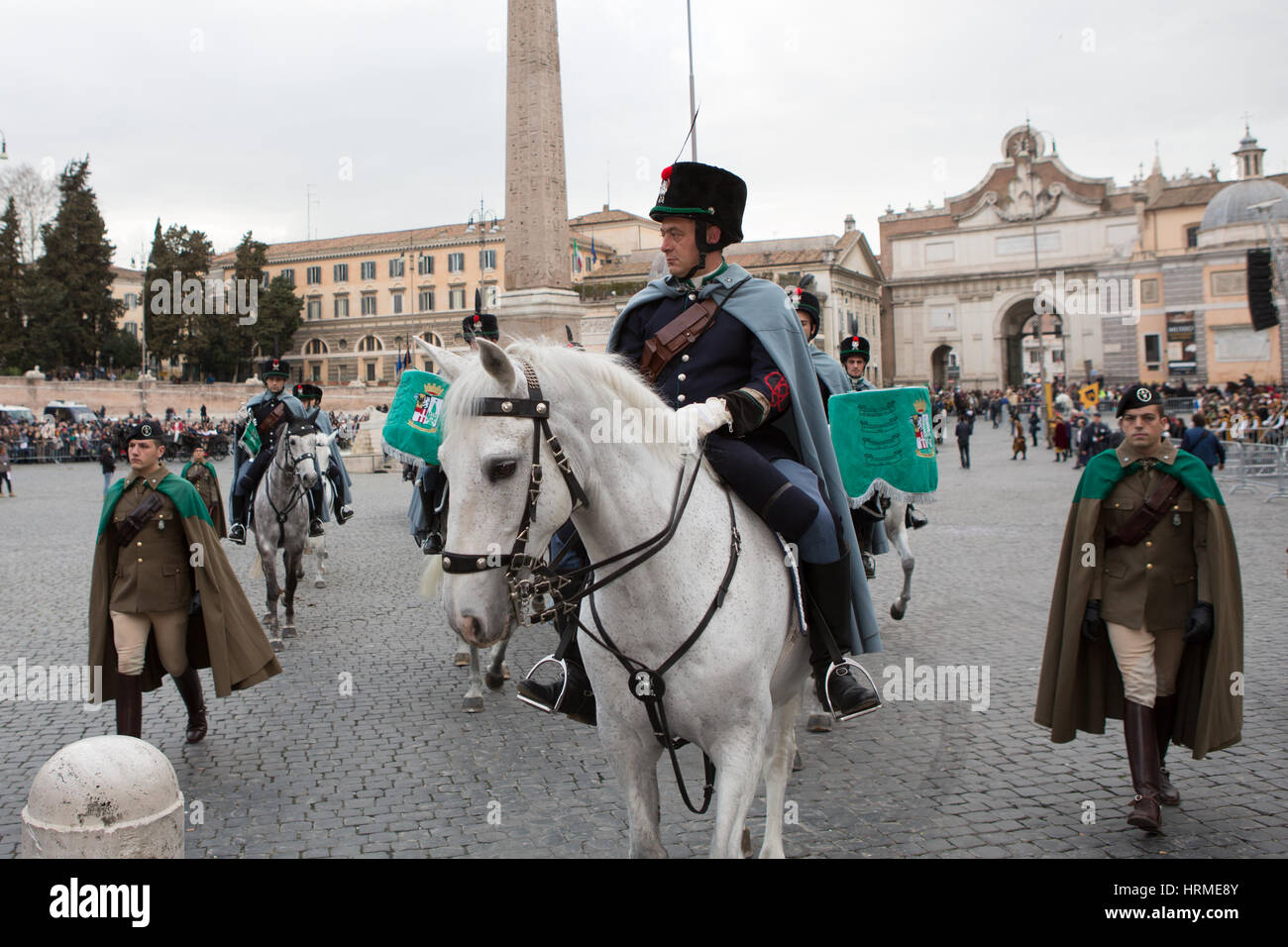 Die Parade statt Renaissance im Zentrum von Rom, bei der neunten Auflage des Roman Carnival, Samstag, 25. Februar 2017, Piazza del Popolo, Rom Stockfoto