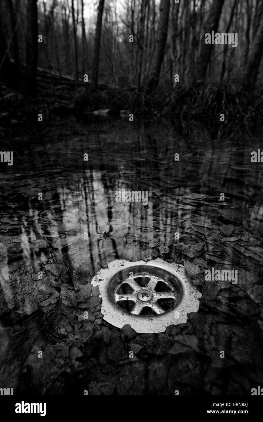 Waschbecken Abfluss Stockfoto