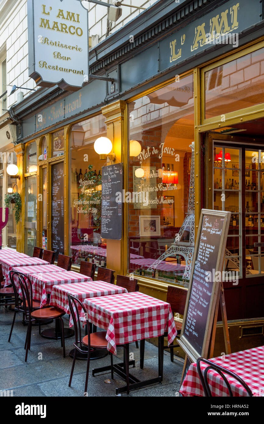 Restaurant l ' Ami Marco in der Passage des Panoramas, Paris, Frankreich Stockfoto