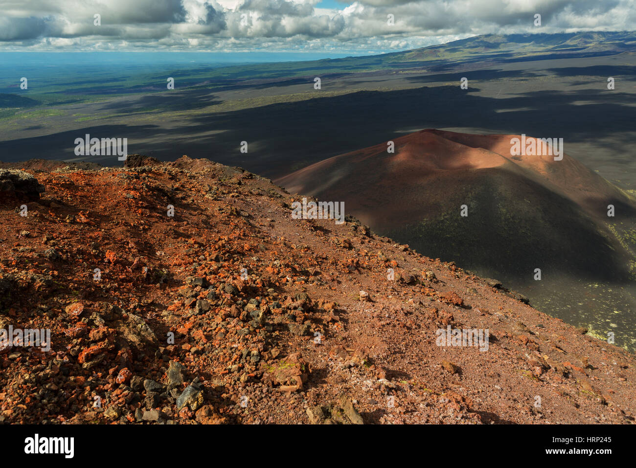 Vulkan Gorshkov - erste Schlackenkegel von Norden Durchbruch große Tolbachik Fissur Eruption 1975 Stockfoto