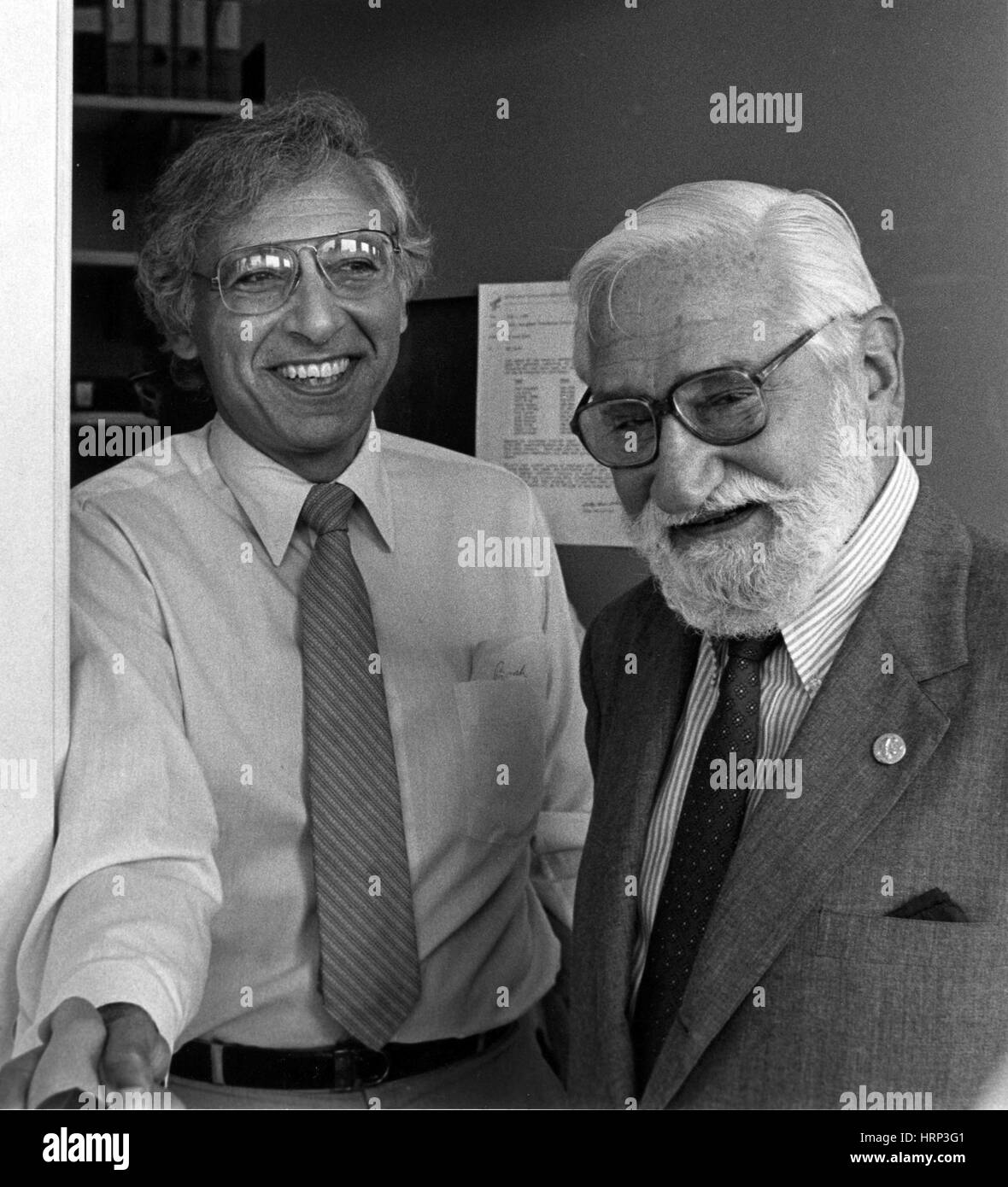 Robert Gallo und Albert Sabin, 1985 Stockfoto