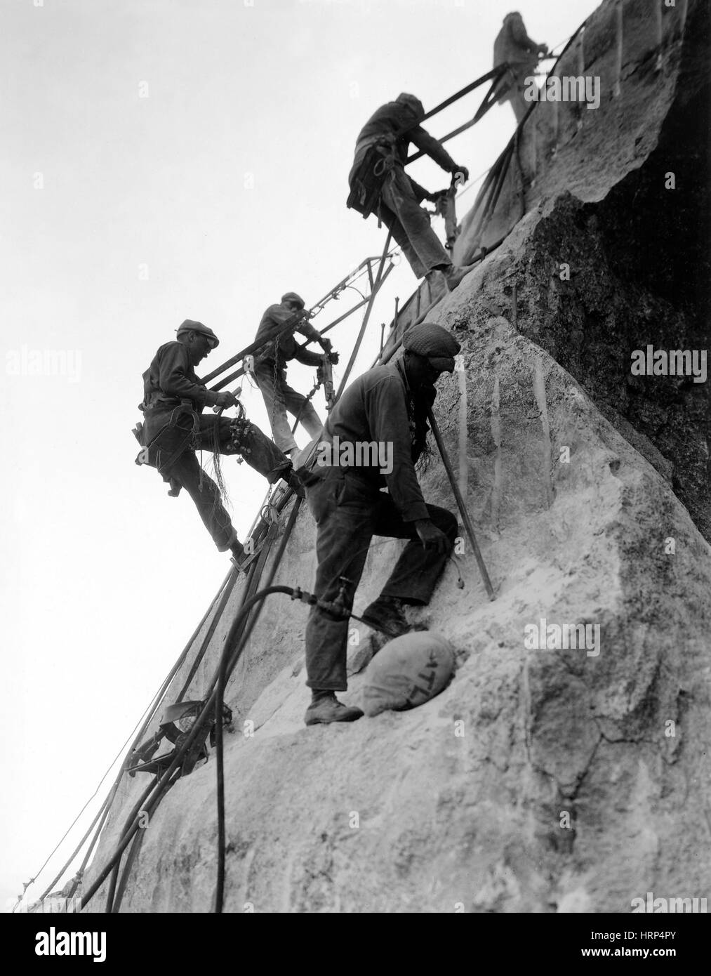 Arbeiter am Mount Rushmore, 1930er Jahre Stockfoto