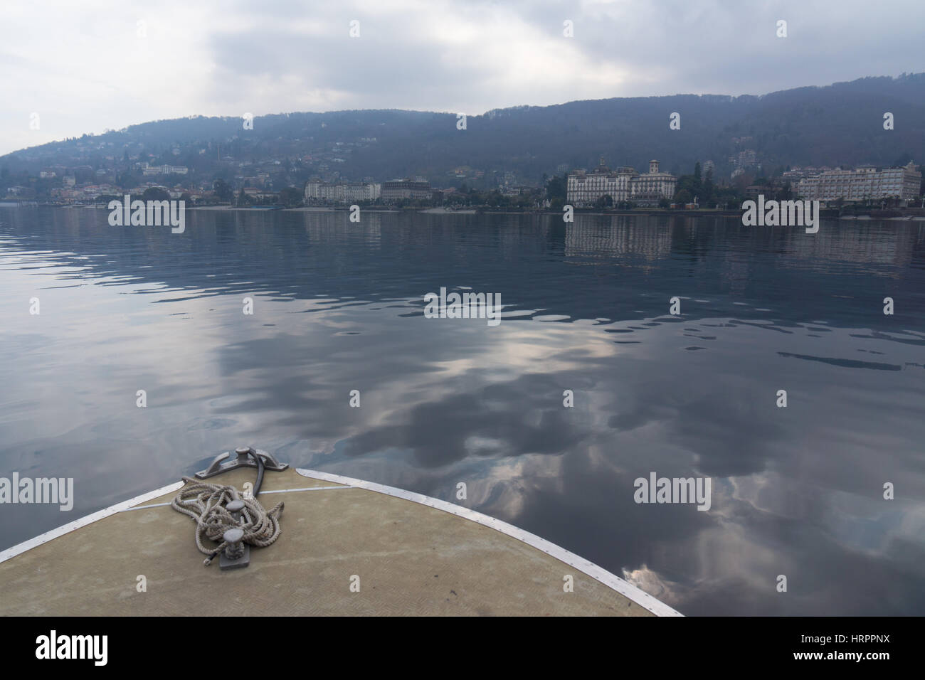 Von einem kleinen Boot auf See Lago Maggiore Stresa Stockfoto