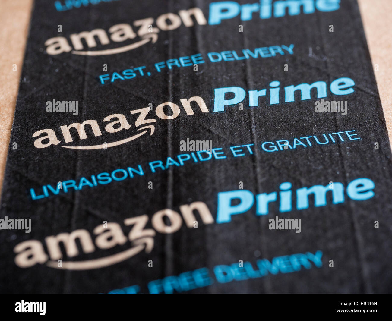 Online-shopping Amazon Prime Verpackung box Stockfoto