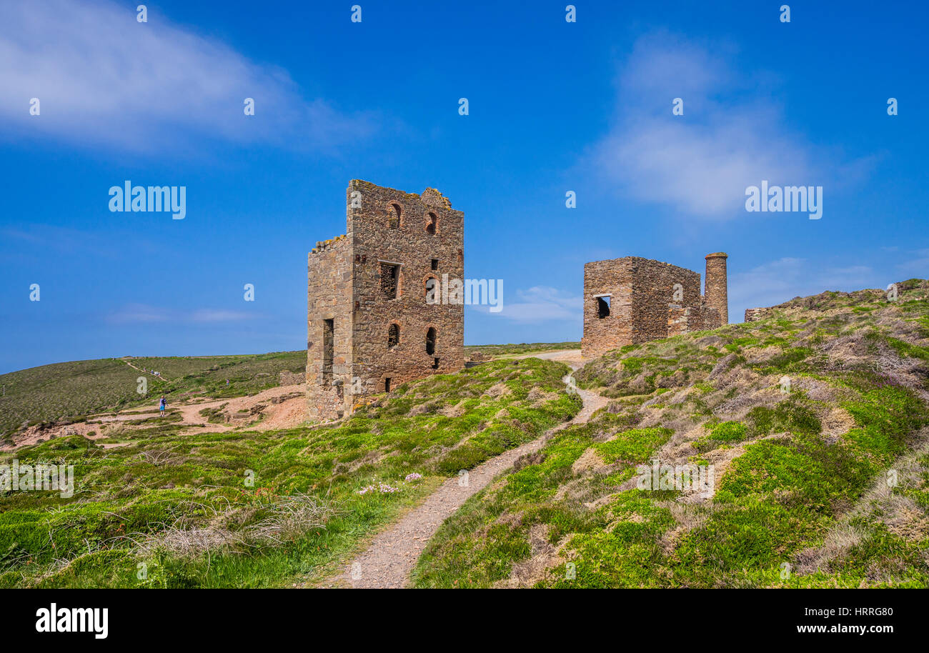 Vereinigtes Königreich, Süd-West-England, Cornwall, St. Agnes Heritage Coast, der historischen kornischen Bergbaus Website der Wheal Coates, Ruinen von Briefmarken und Laune Eng Stockfoto