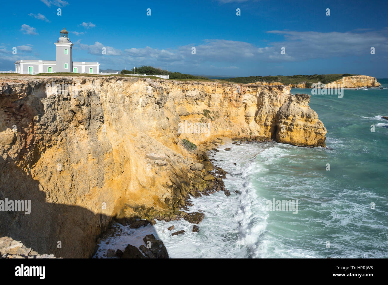 KALKSTEIN KLIPPEN LOS MORRILLOS LEUCHTTURM CABO ROJO PUERTO RICO Stockfoto