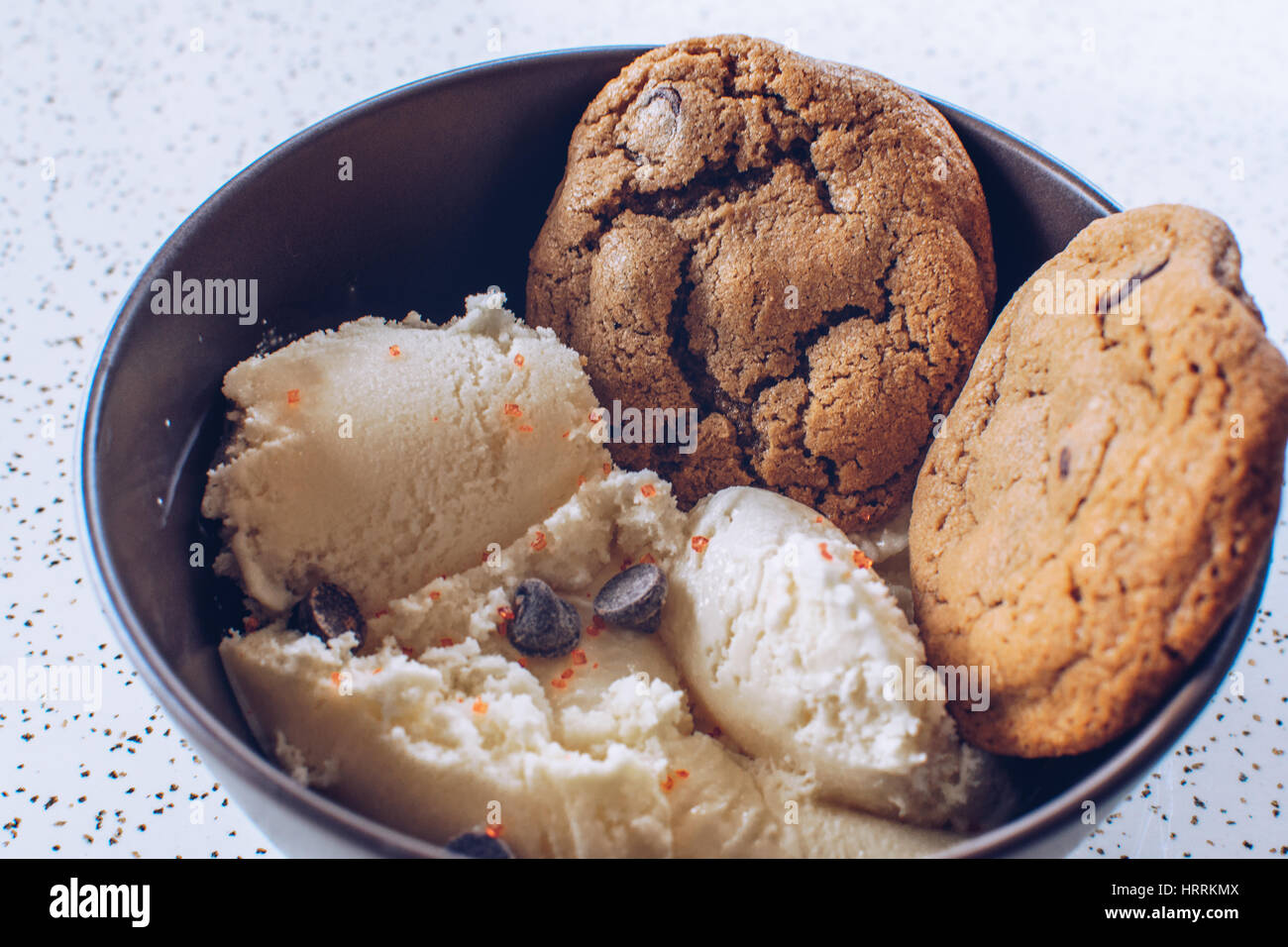 Neue Anzeige der Kekse und Eis Stockfoto