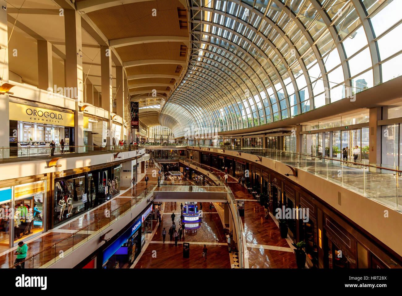 Einkaufszentrum Shoppes, Mall, in Singapur, Marina Bay Sands, Singapur, Asien Stockfoto
