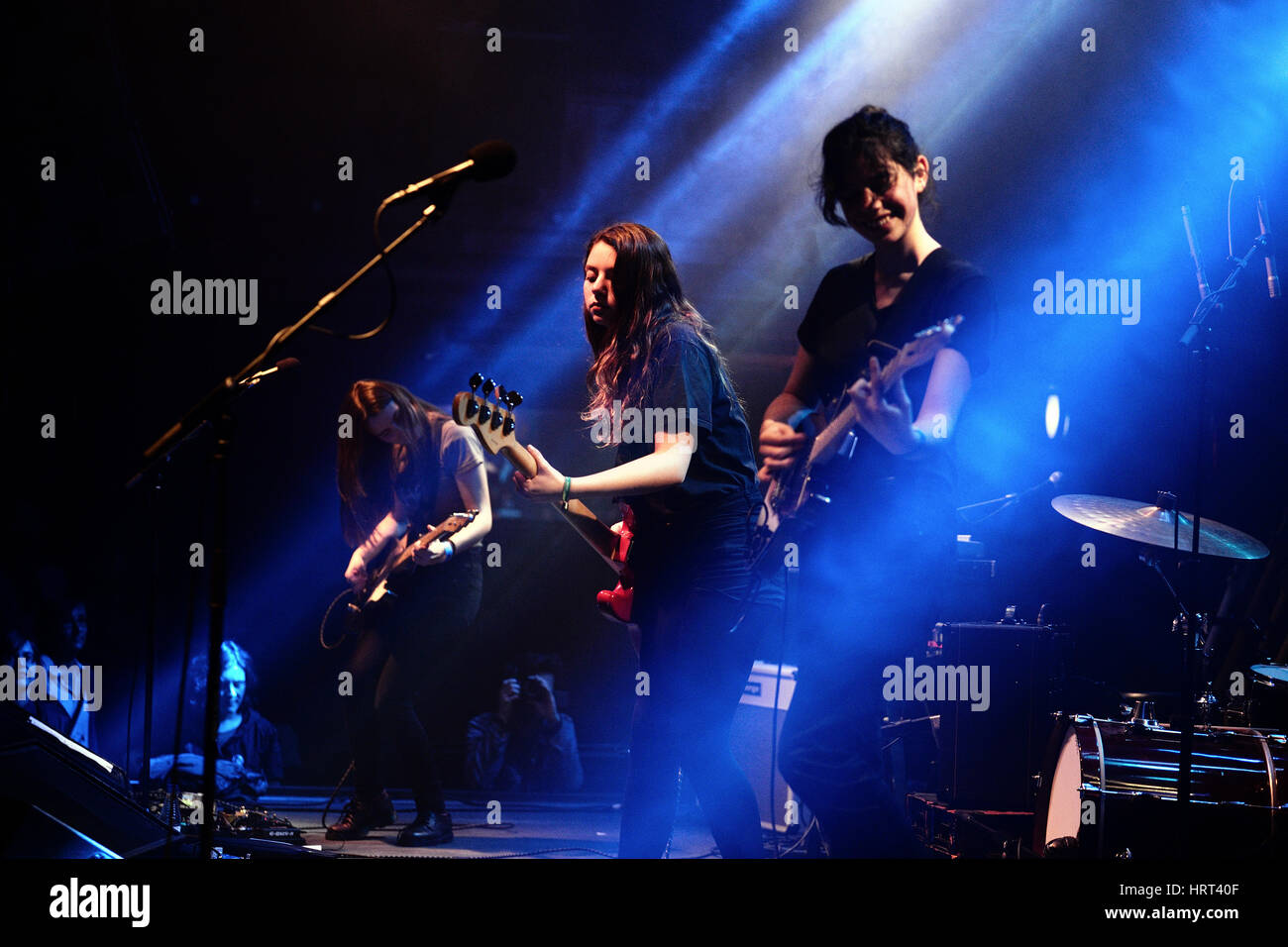 BARCELONA - 8 FEB: Trauern (Band) führt auf Apolo Veranstaltungsort am 8. Februar 2015 in Barcelona, Spanien. Stockfoto