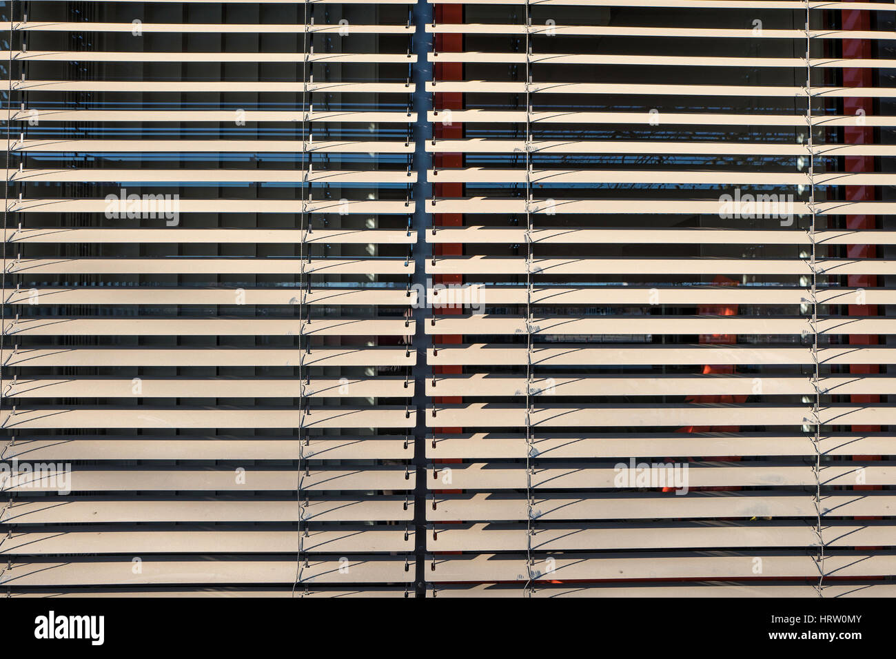 geschlossene Fenster-Vorhänge für Nutzung im Hintergrund Stockfoto