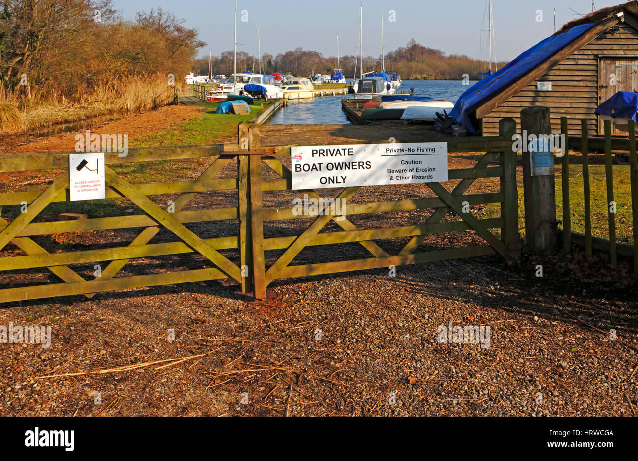 Privat - Bootsbesitzer nur Zeichen von Malthouse breit auf den Norfolk Broads in Ranworth, Norfolk, England, Vereinigtes Königreich. Stockfoto