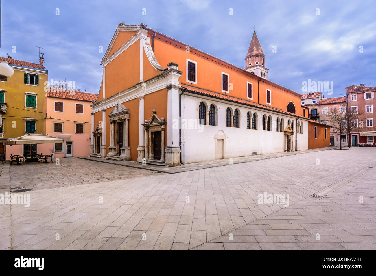 Blick Auf Sehenswurdigkeiten In Der Stadt Zadar Reisen In Europa Stellen Kroatien Stockfotografie Alamy