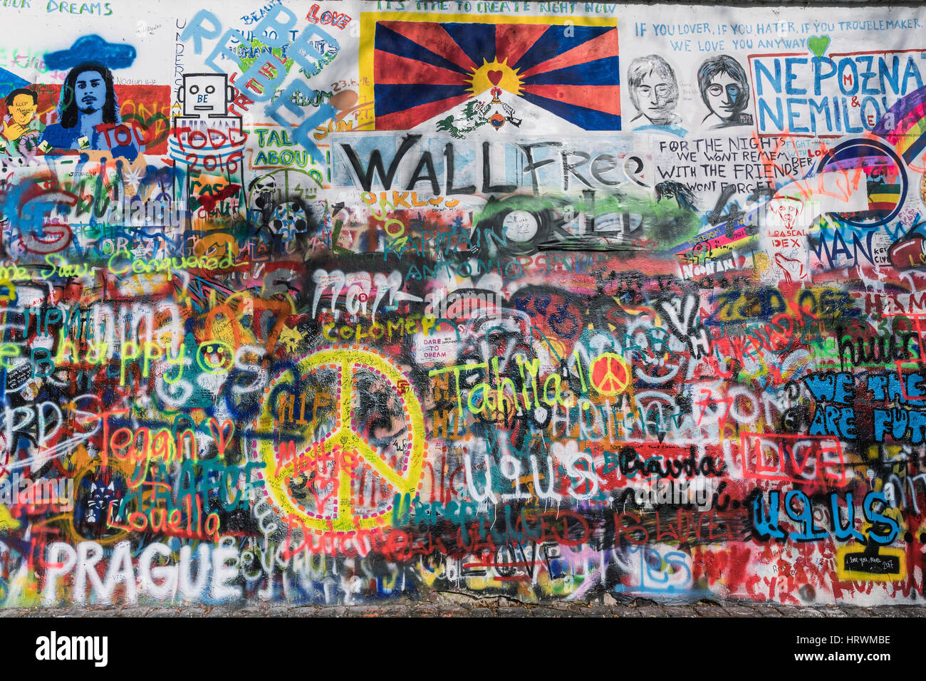 Stellen sie sich ein friedenskunstwerk vor -Fotos und -Bildmaterial in ...