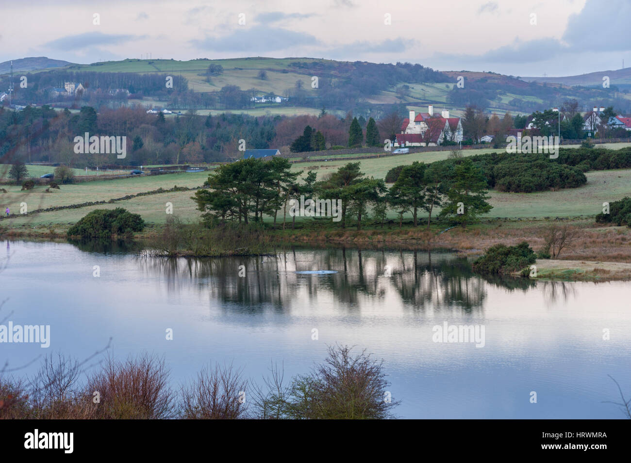 Knapps Loch Ness in der Nähe von Kilmacolm in den Hügeln von Renfrewshire, Schottland. Stockfoto