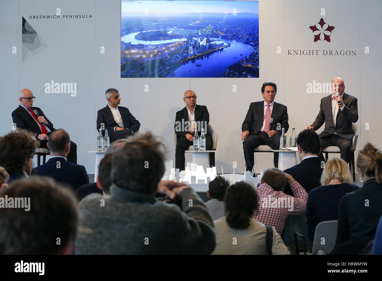 Der Bürgermeister von London, Sadiq Khan, Sammy Lee und Richard Margree der Ritter Drache und internationalen Architekten Santiago Calatrava offenbaren £ 1 Milliarde Neuregelung im Herzen von Greenwich Halbinsel mit: Peter, Muarry, Sammy Lee, Sadiq Khan, Richard Stockfoto