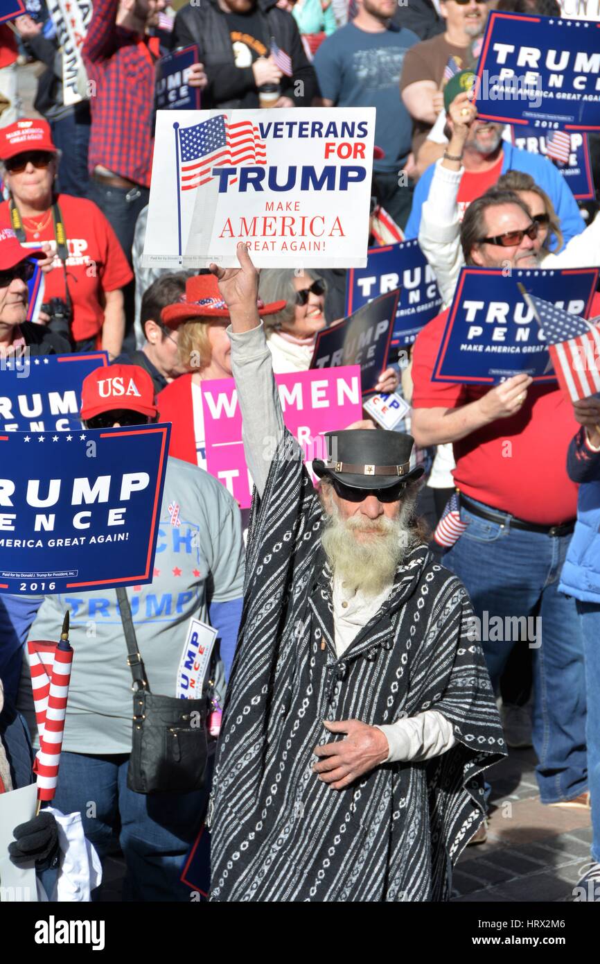 Trump-Rallye-Fans Stockfoto