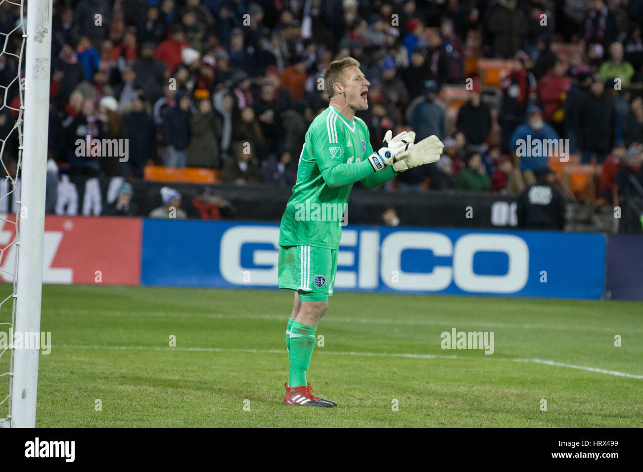 Washington, DC, USA. 4. März 2017. Sporting Kansas City Torwart Tim Melia (29) fordert seine Mannschaft auf. Bildnachweis: Das Foto Zugang/Alamy Live-Nachrichten Stockfoto