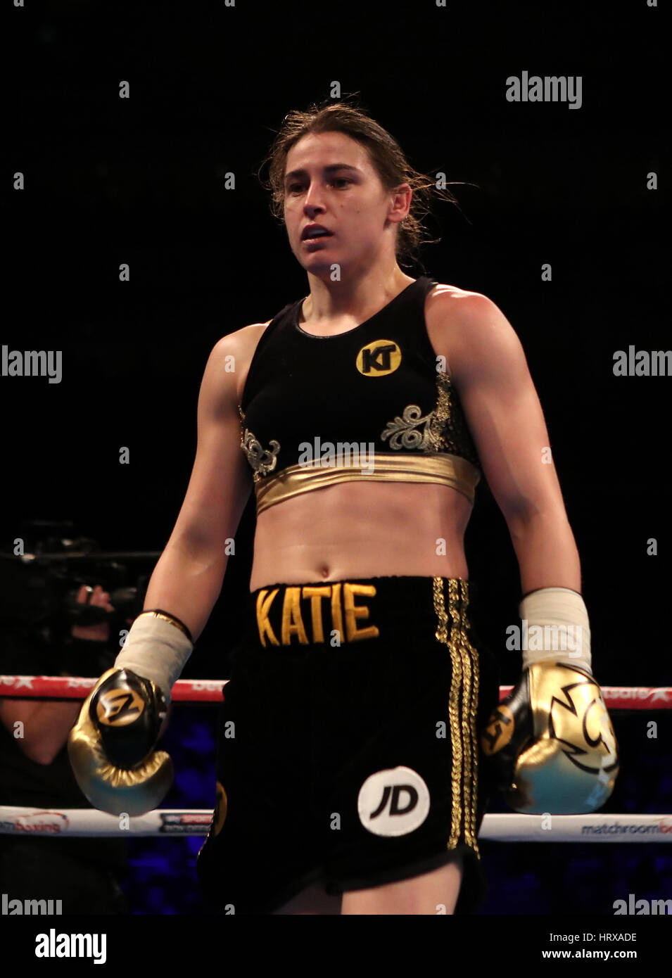 Katie Taylor während ihres Kampfes gegen Monica Gentili im Super-Federgewicht Contest in The O2. PRESSEVERBAND Foto. Bild Datum: Samstag, 4. März 2017. PA-Geschichte-Boxen-London zu sehen. Bildnachweis sollte lauten: Nick Potts/PA Wire Stockfoto