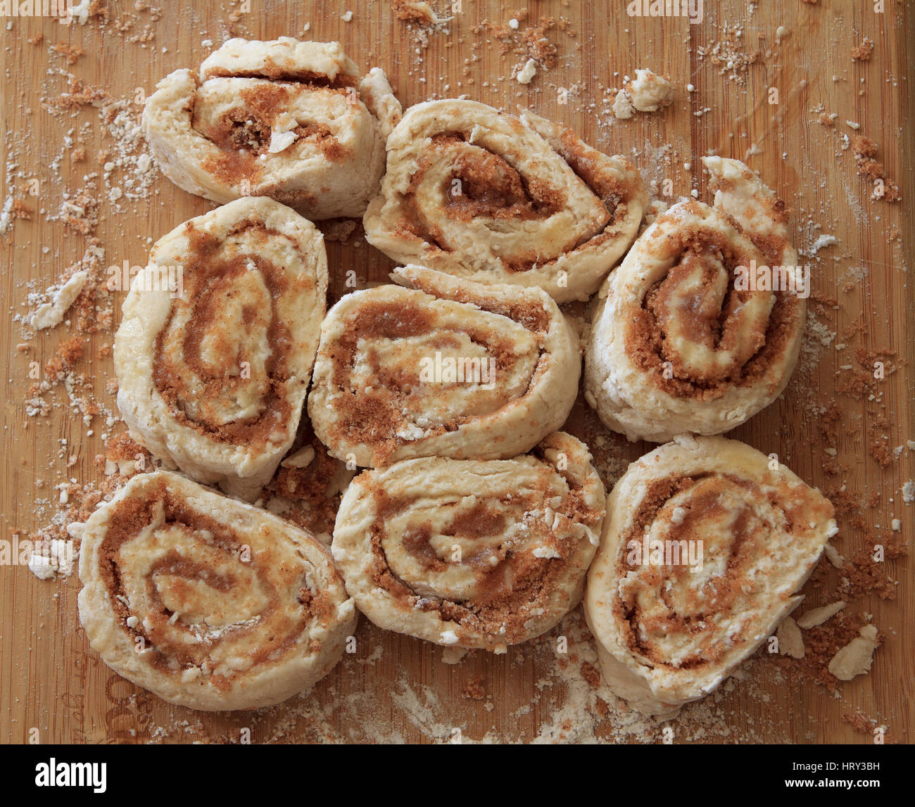 Hausgemachte Zimtschnecken ungebrannten Stockfoto