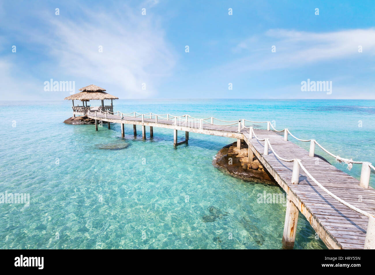 schöne Paradies Strand Landschaft Hintergrund, tropischen Insel mit türkisblauem Wasser Stockfoto