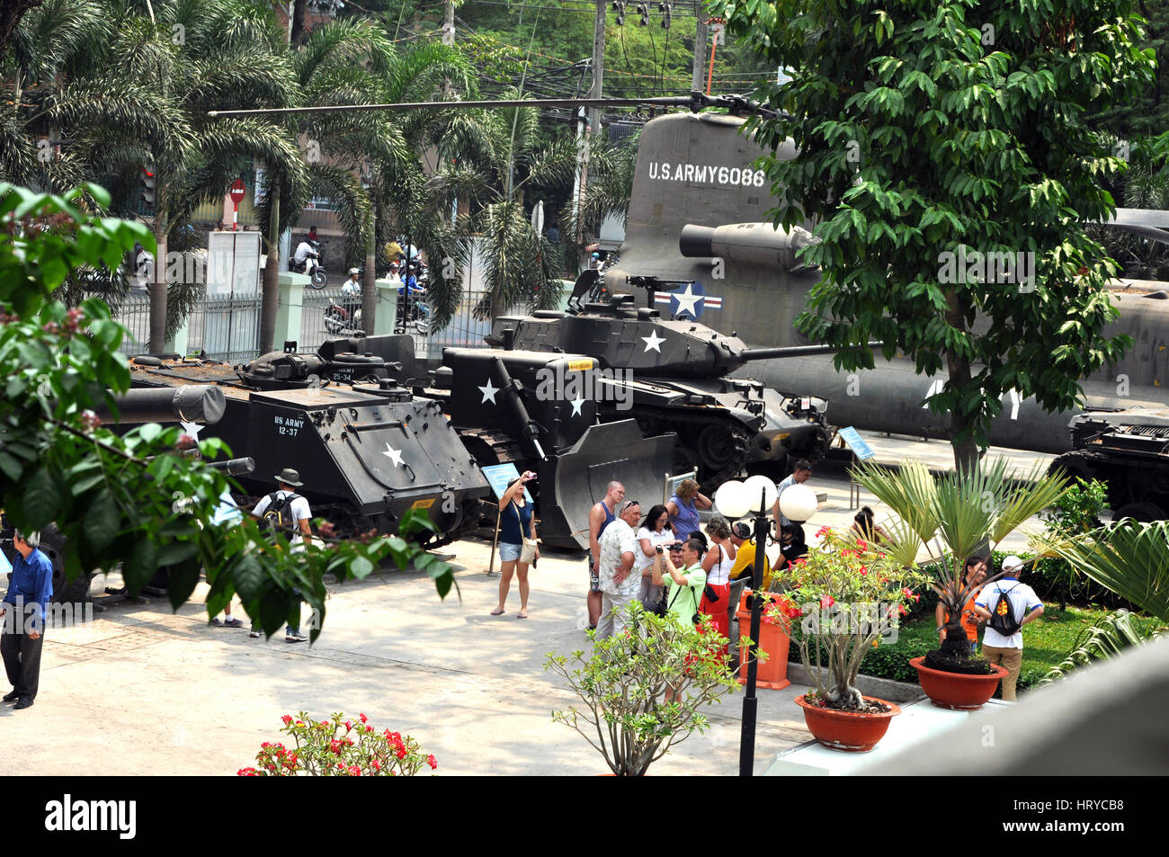 HO CHI MINH - 7. März: US-Panzer in der vietnamesischen Krieges ausgesetzt in das War Remnants Museum in Saigon verwendet. Am 7. März 2013 in Saigon, Vietnam Stockfoto