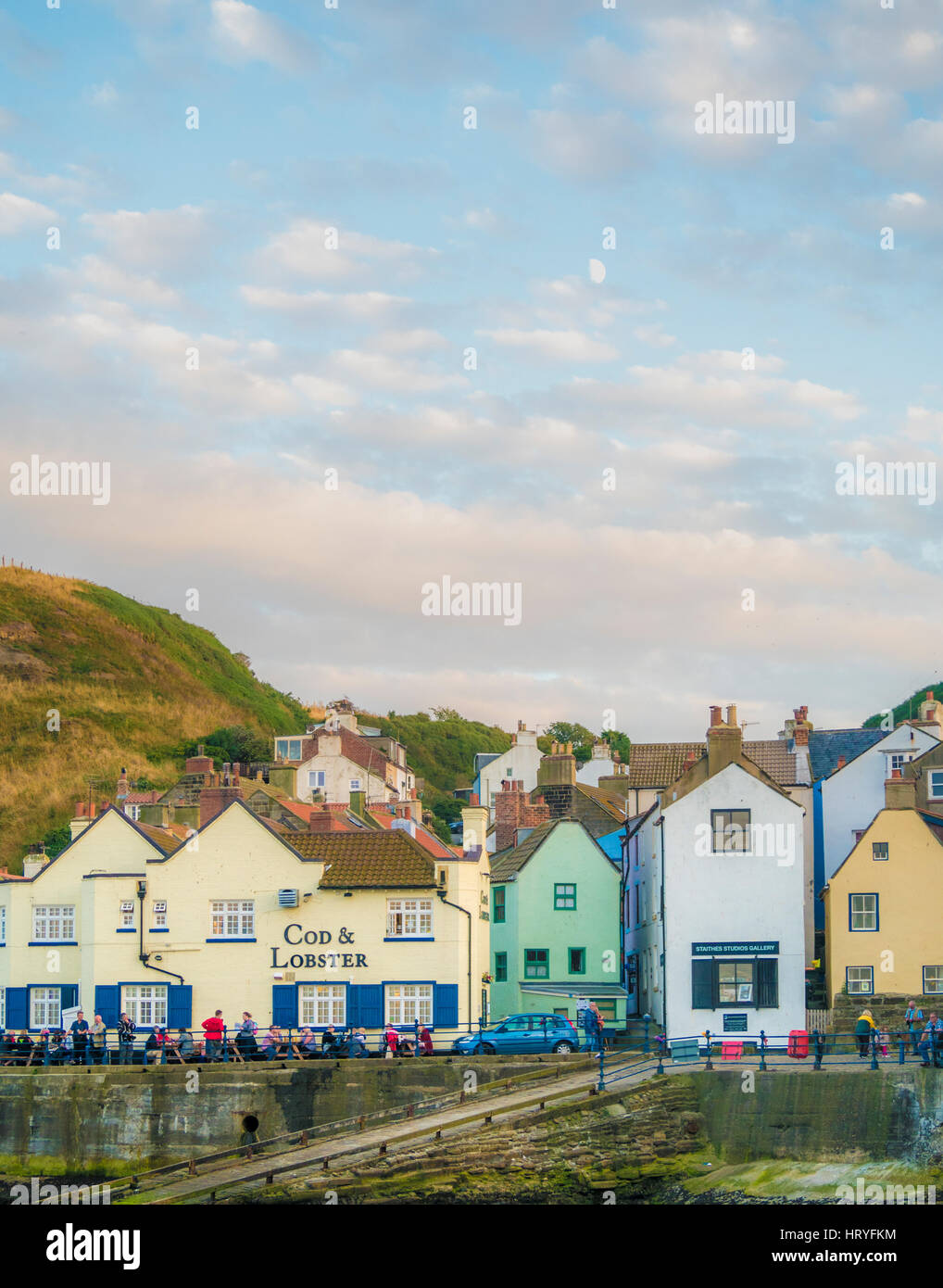 Harbour front Gebäude Staithes, North Yorkshire, UK. Stockfoto