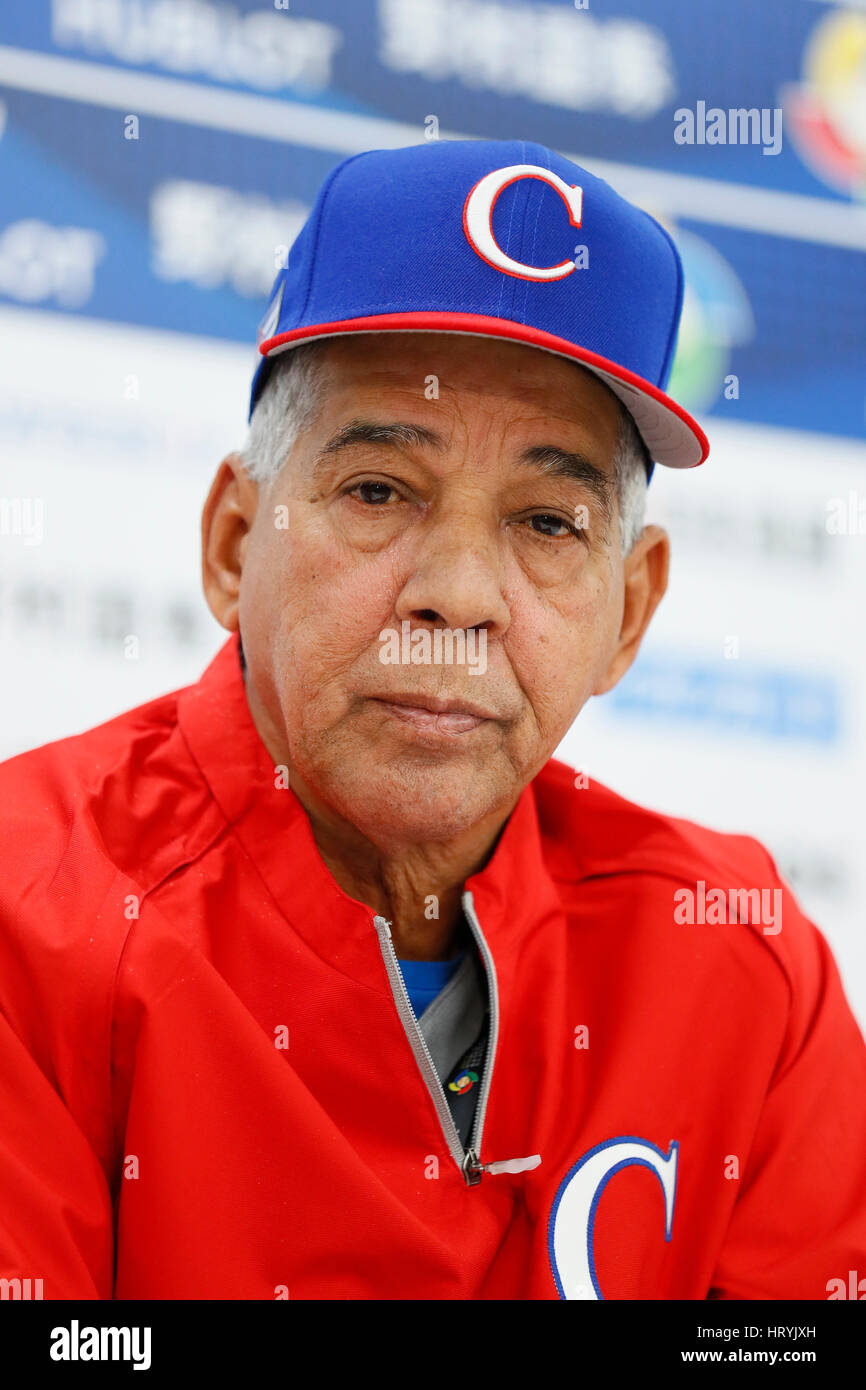 Carlos Marti (CUB), 5. März 2017 - Baseball: 2017 World Baseball Classic Exhibithion Spiel zwischen Seibu Lions - Kuba im Kyocera Dome Osaka in Osaka, Japan.  (Foto von Yohei Osada/AFLO SPORT) Stockfoto