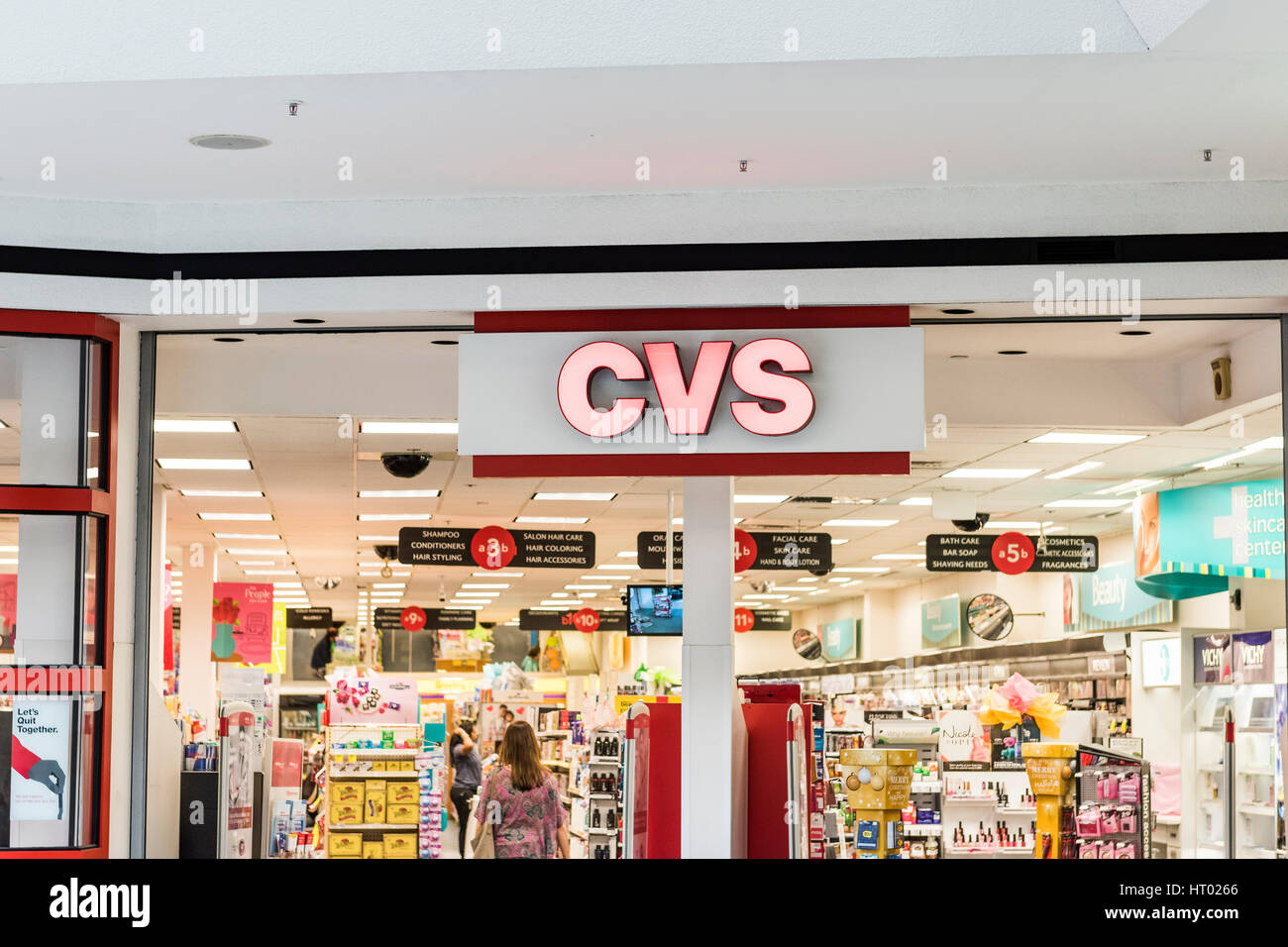 Burke, USA – 18. Februar 2017: CVS Pharmacy Shop außen Stockfoto