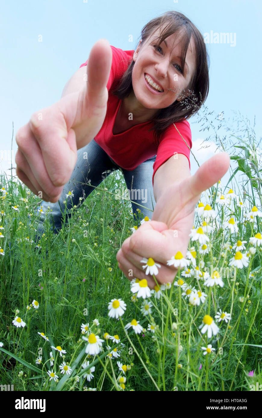 Optimistische, Junge Frau in der Natur - optimistisch, junge Wooman in der Natur Stockfoto