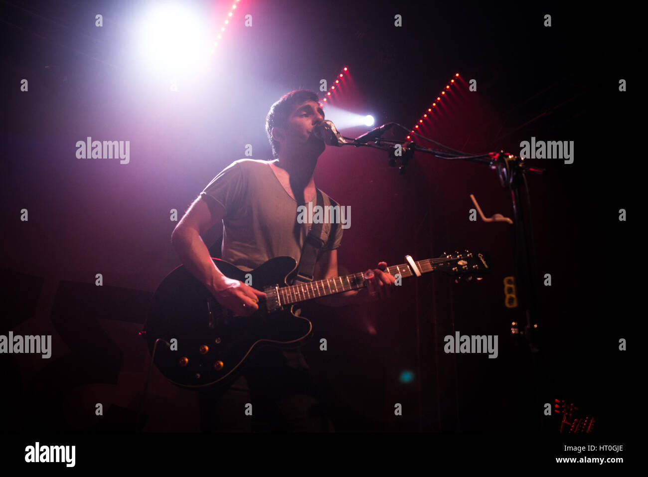Blues explosion Fotos und Bildmaterial in hoher Auflösung Alamy
