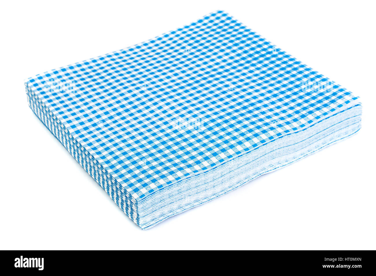 Portion Einweg Papierservietten isoliert auf weißem Hintergrund Stockfoto