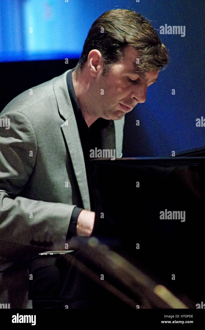 Rob Barron, Wassermühle Jazzclub, Dorking, Surrey, 2014. Künstler: Brian O'Connor. Stockfoto