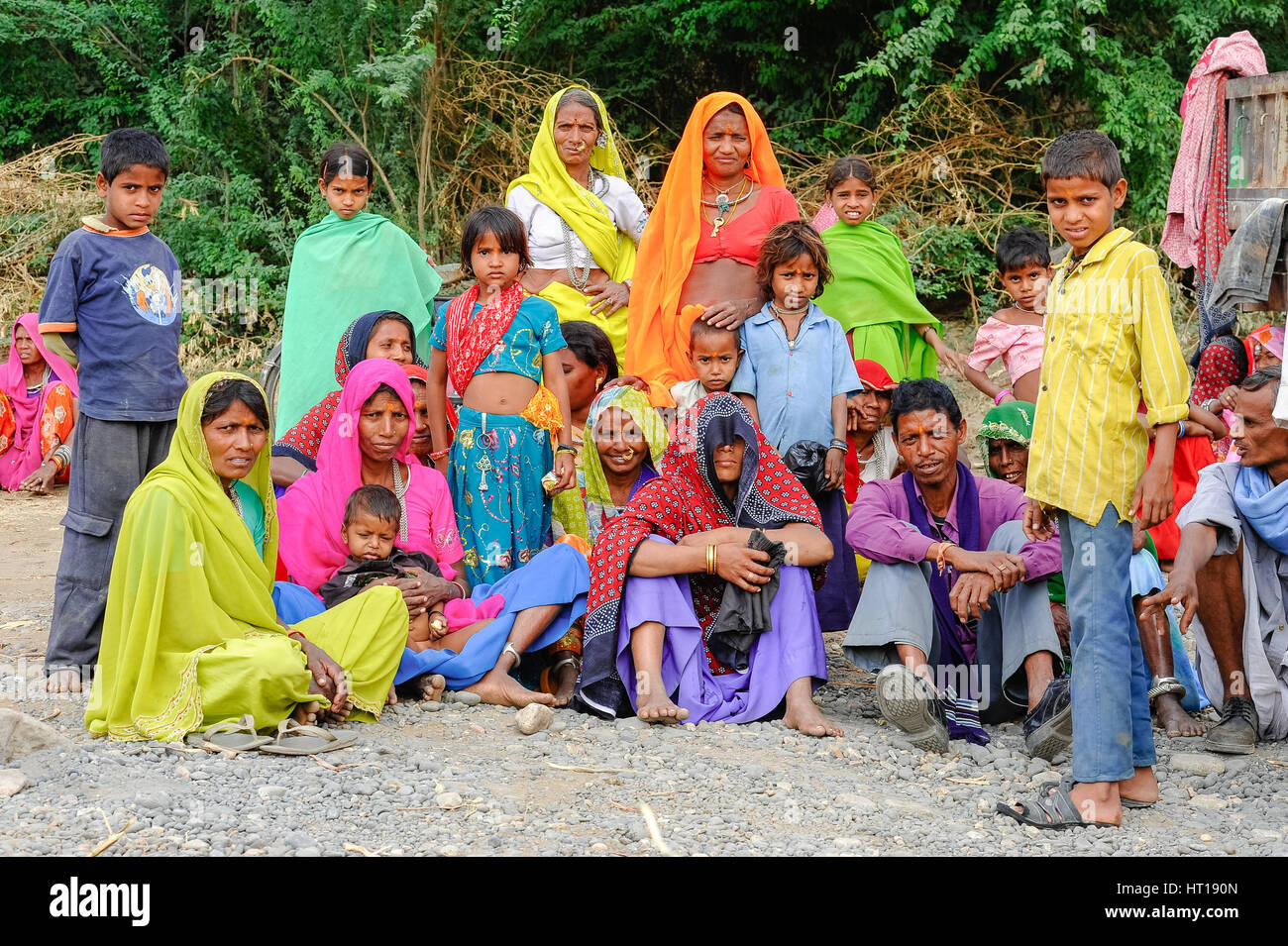 Eine Gruppe von Rajasthani Menschen aus der Bhil Stamm Stockfoto