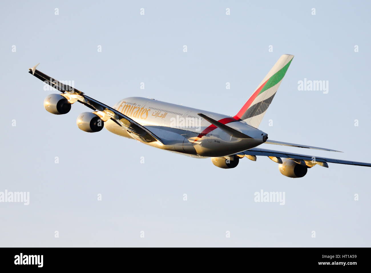 Emirates Airbus A380 A6-EDS Abflug vom Flughafen London Heathrow, Großbritannien Stockfoto