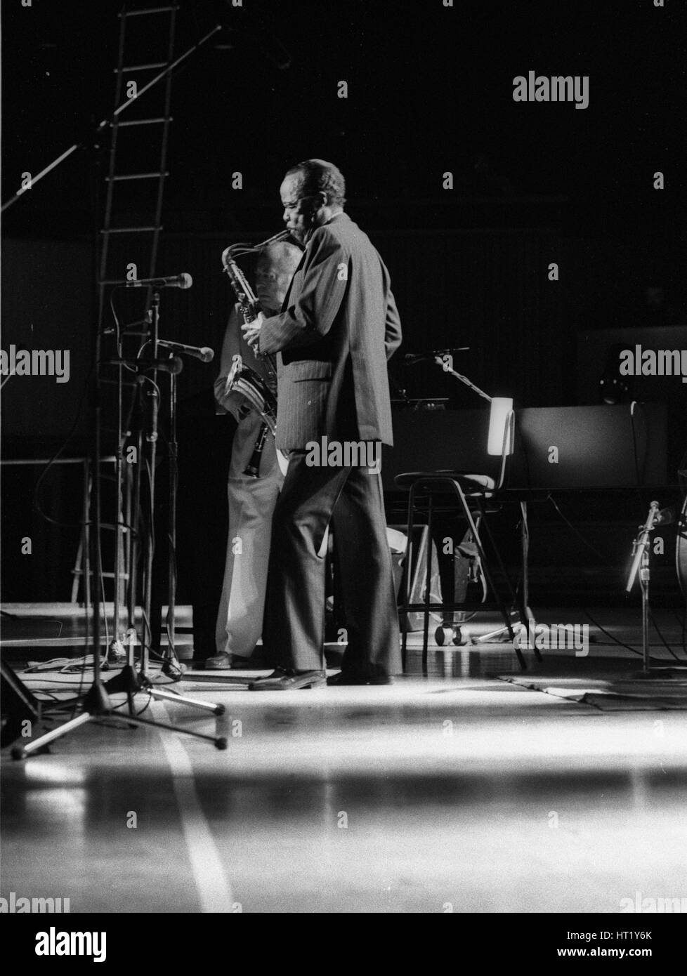Buddy Tate und Woody Herman, Hauptstadt Jazz, Royal Festival Hall, London, Juli 1985.  Künstler: Brian O'Connor. Stockfoto