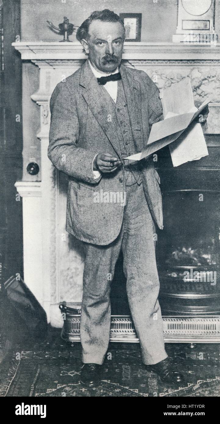 Die Rt Hon. David Lloyd George, M.P., Kanzler des Finanzministeriums, c1914. Künstler: unbekannt Stockfoto Die Rt Hon. David Lloyd George, M.P., Kanzler des Finanzministeriums, c1914. Künstler: unbekannt Stockfoto
