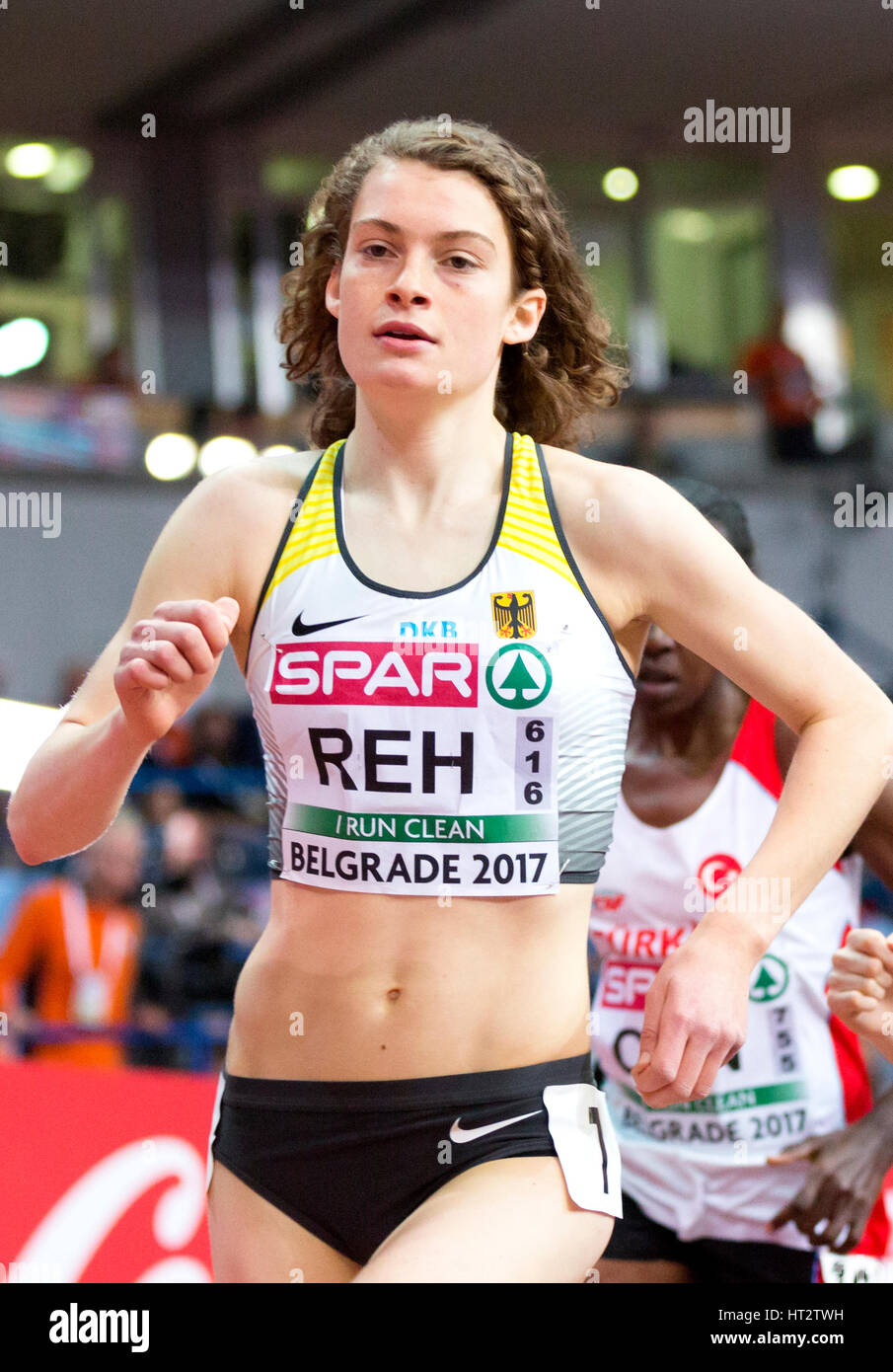Belgrad, Serbien. 5. März 2017. Alina Reh Deutschlands auf 3000m Frauen, Finale am dritten Tag von den 2017 Leichtathletik-Halleneuropameisterschaften in der Kombank-Arena am 5. März 2017 in Belgrad, Serbien. Bildnachweis: Nikola Krstic/Alamy Live-Nachrichten Stockfoto