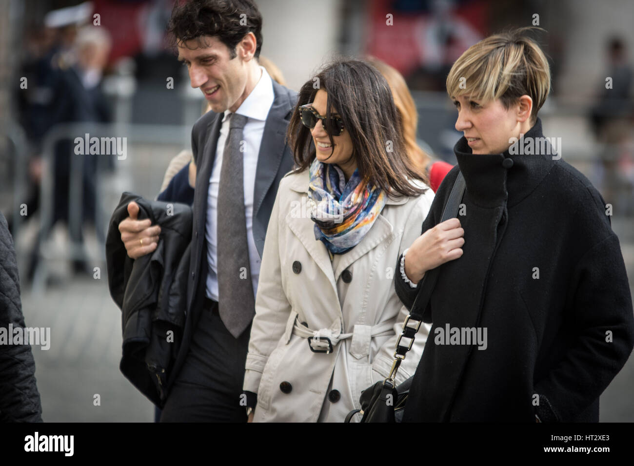 Rom, Italien. 6. März 2017. Bürgermeister am Palazzo Chigi, die Konvention der Vororte zu unterzeichnen. das Bild Rom Bürgermeister Virgina Raggi Credit: Andrea Ronchini/Alamy Live News Stockfoto