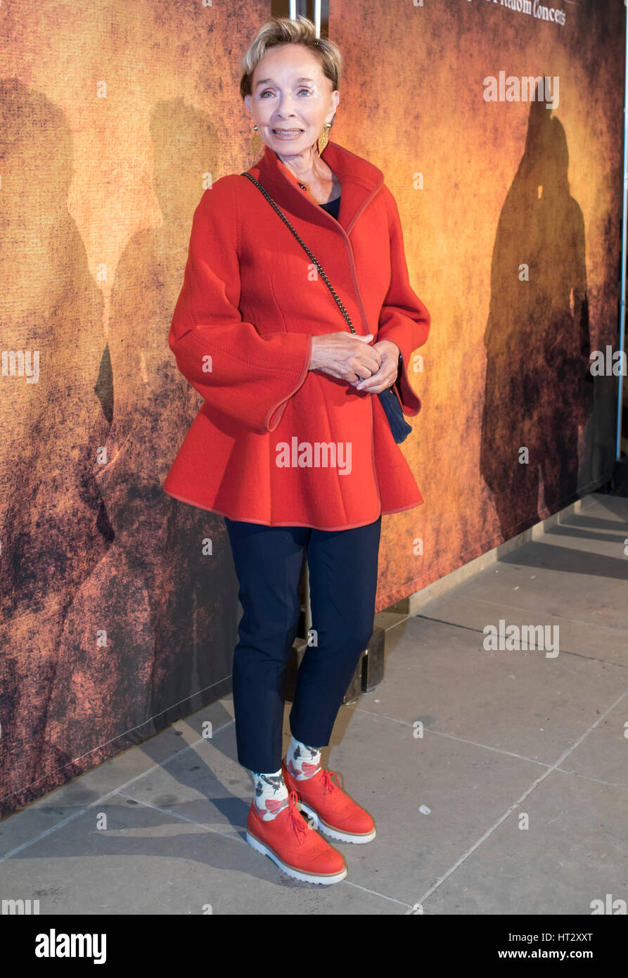 Berlin, Deutschland. 6. März 2017. Monika Sybill Peitsch, ehemalige deutsche Schauspielerin Man Doki Soulmates Und Wings of Freedom Konzert in Berlin, Deutschland bin 06.03.2017 Credit: Peter Schatz/Alamy Live News Stockfoto