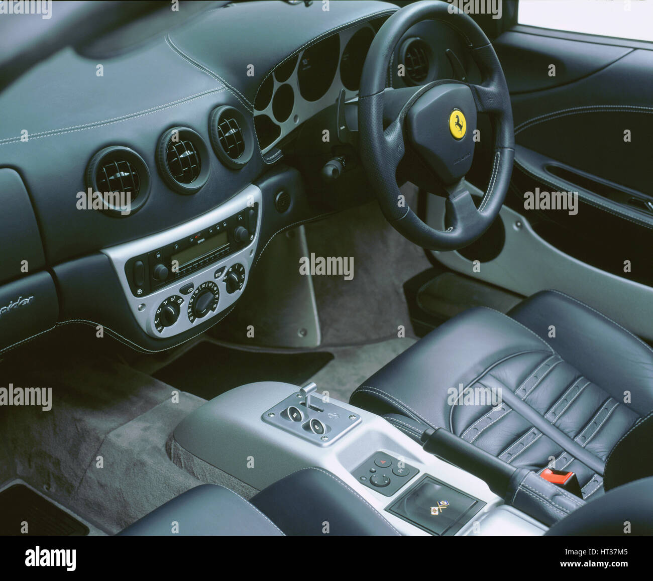 2001 Ferrari 360 Modena Spider Interieur Kunstler