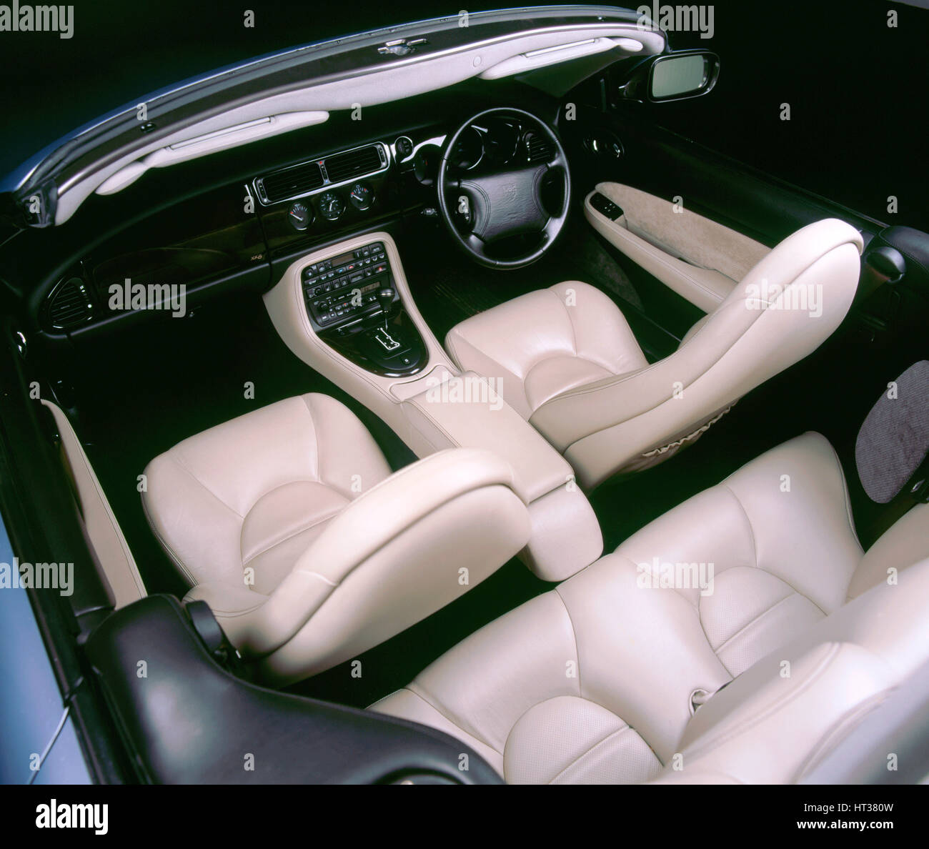 Jaguar Leather Interior Stockfotos Jaguar Leather Interior