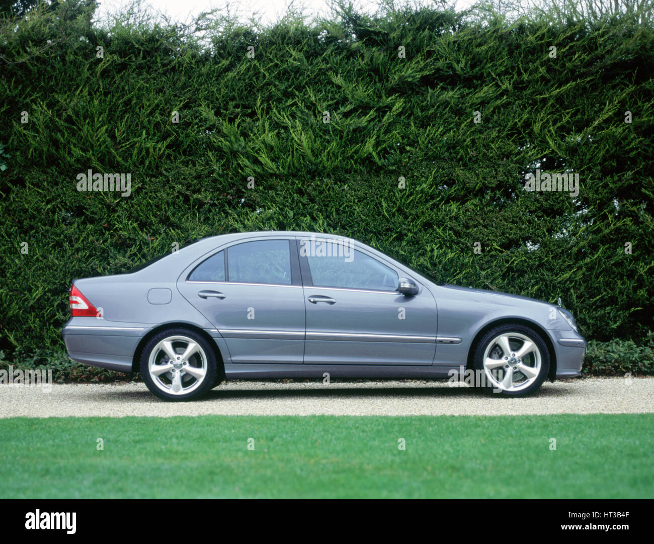 2004 Mercedes Benz C230 Kompressor Künstler Unbekannt Stockfotografie Alamy