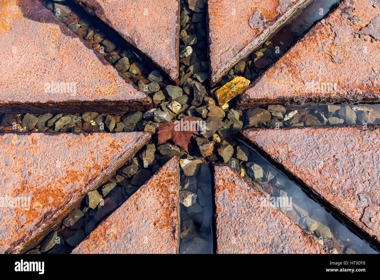 Rostiges Metall, Oberflächenstrukturen, Werkzeuge Stockfoto